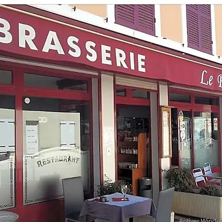 Le Relais