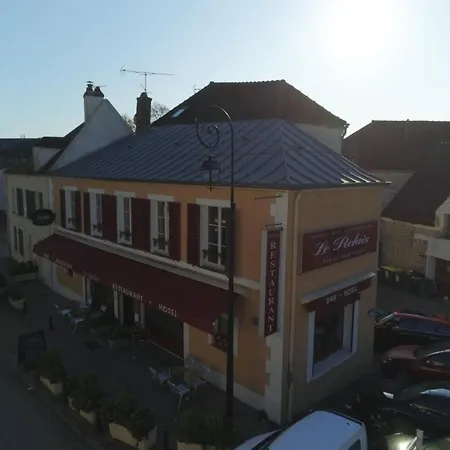 Отель Le Relais Фонтене-Трезиньи