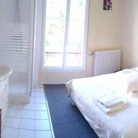 Le Relais Szálloda